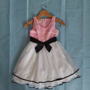 (Dress)Holiday Edition's Pink Top and White bottom Dress |Size M/M (7/8)